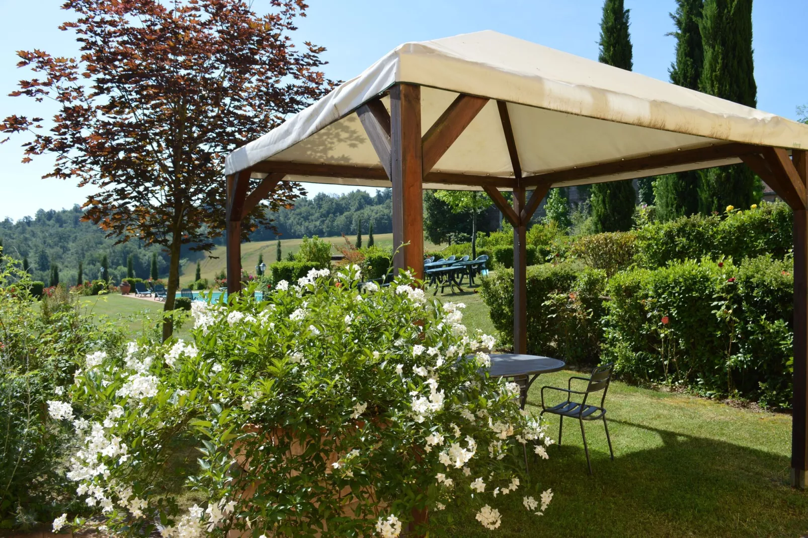Monte-Terrassenbalkon