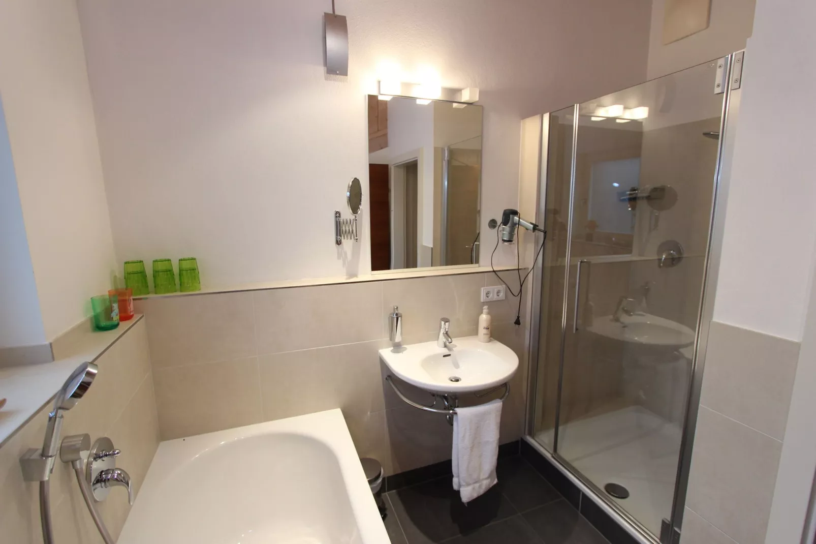 Penthouse an der Piste-Bathroom