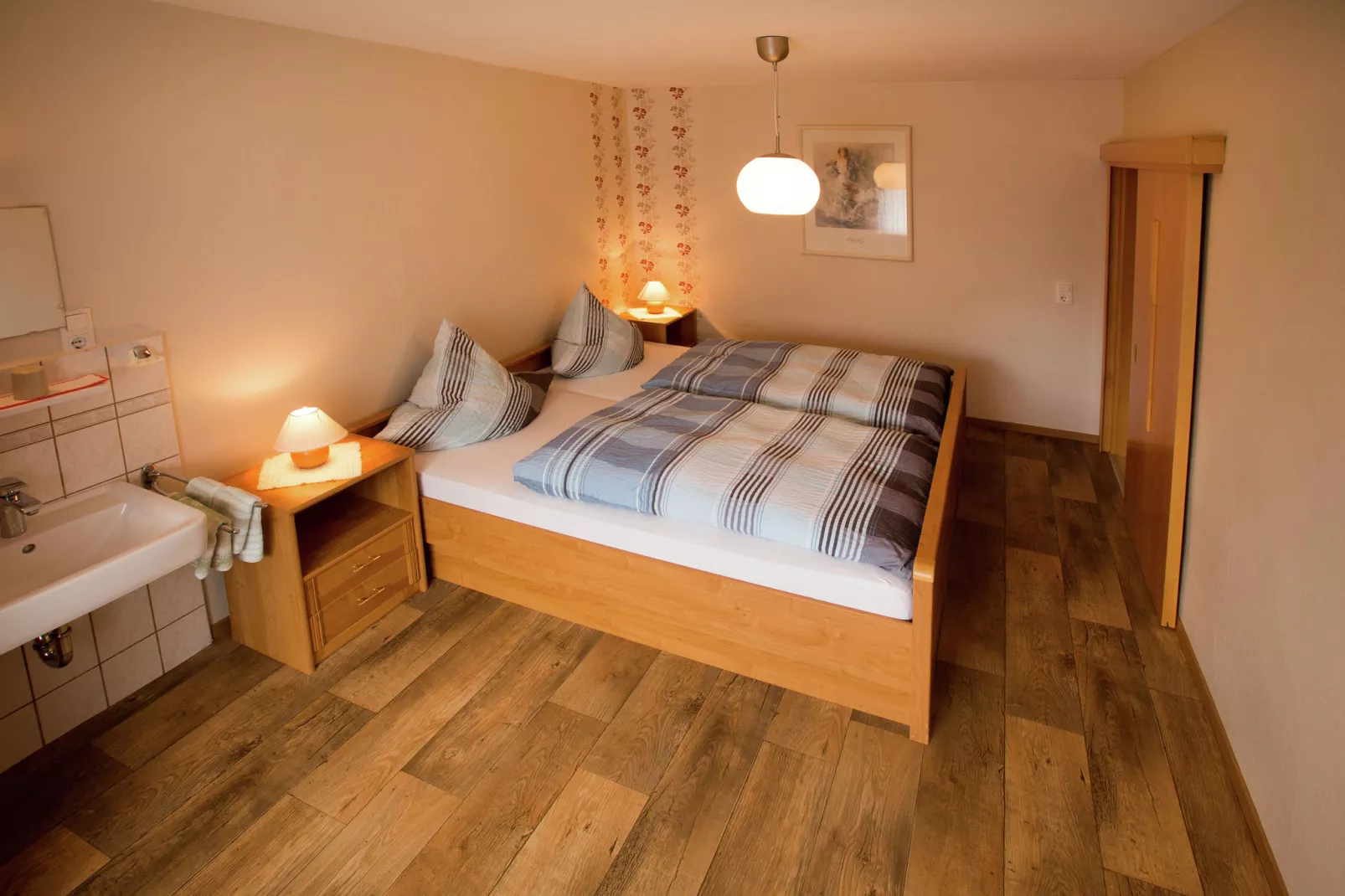 Medebach-Bedroom