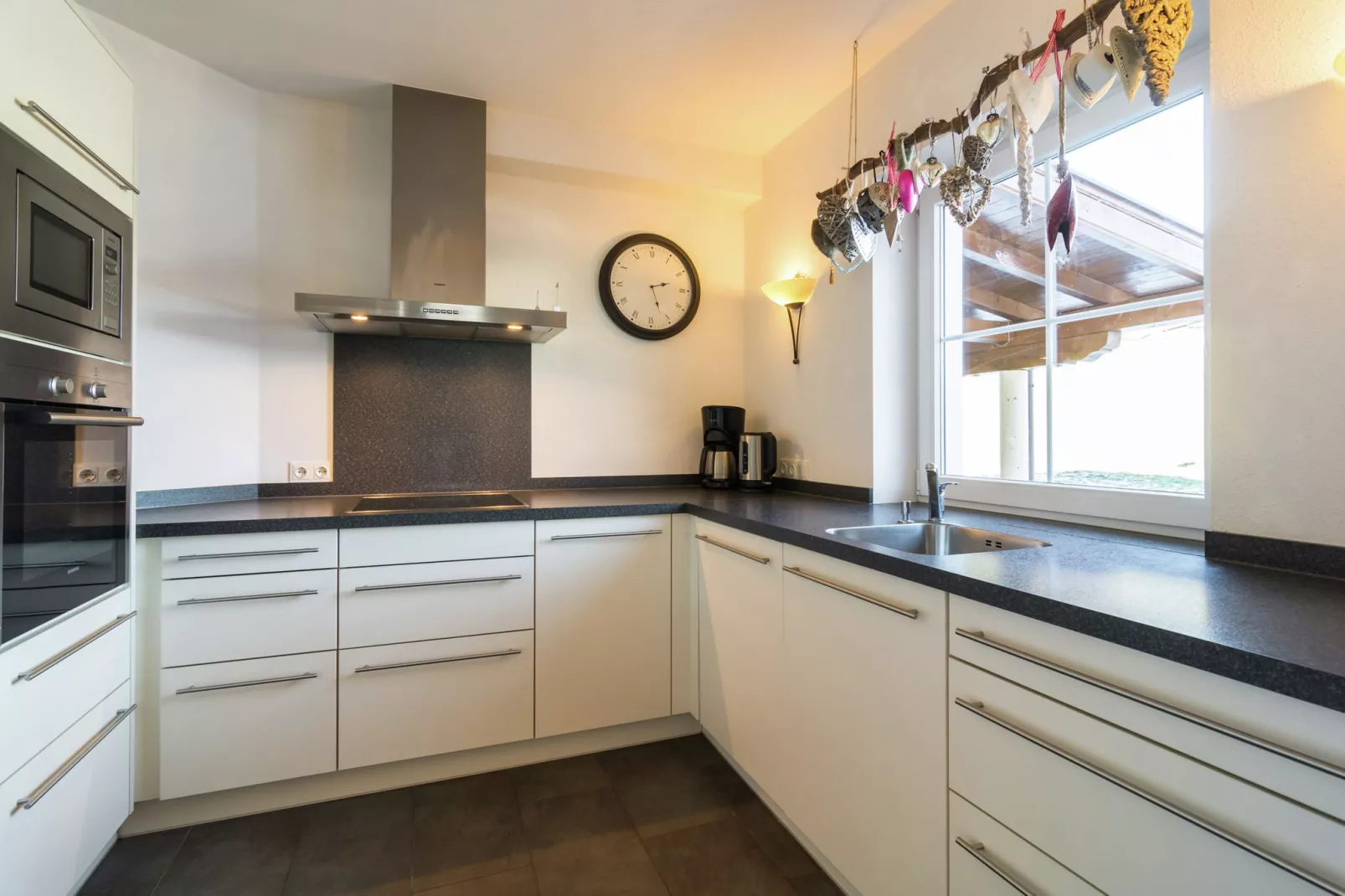 Reinie-Kitchen