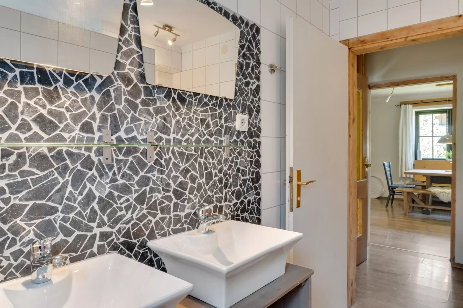 Chalet-Apartment Ullach A-Bathroom