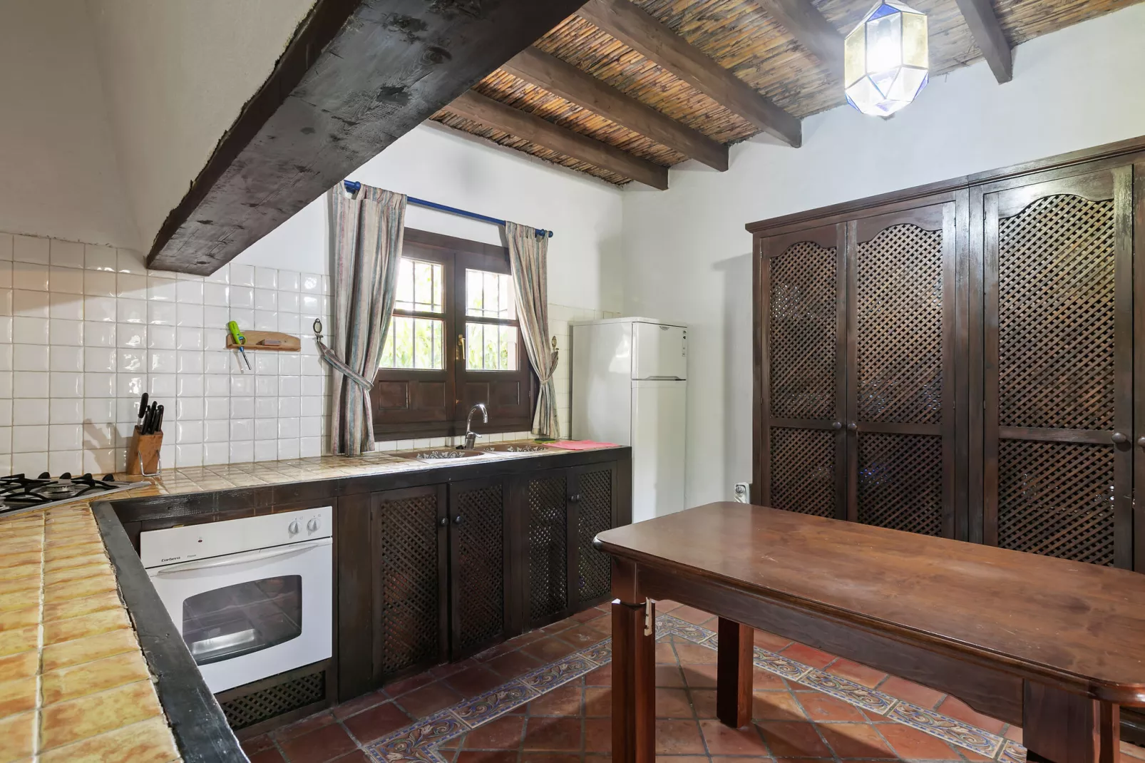 Cortijo Los Olivos-Kitchen