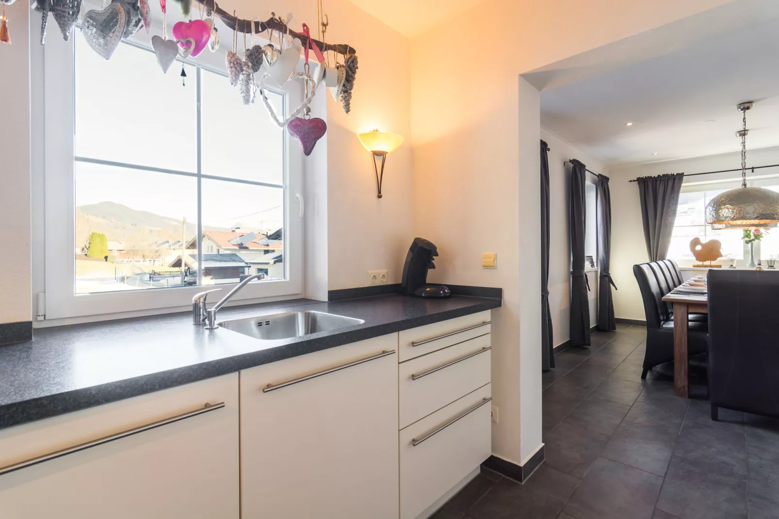 Reinie-Kitchen