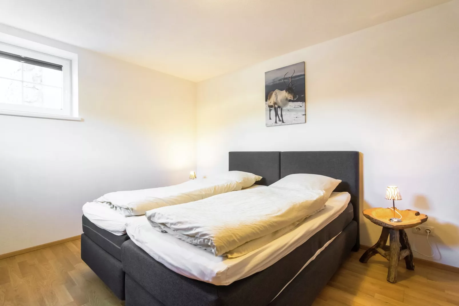 Reinie-Bedroom
