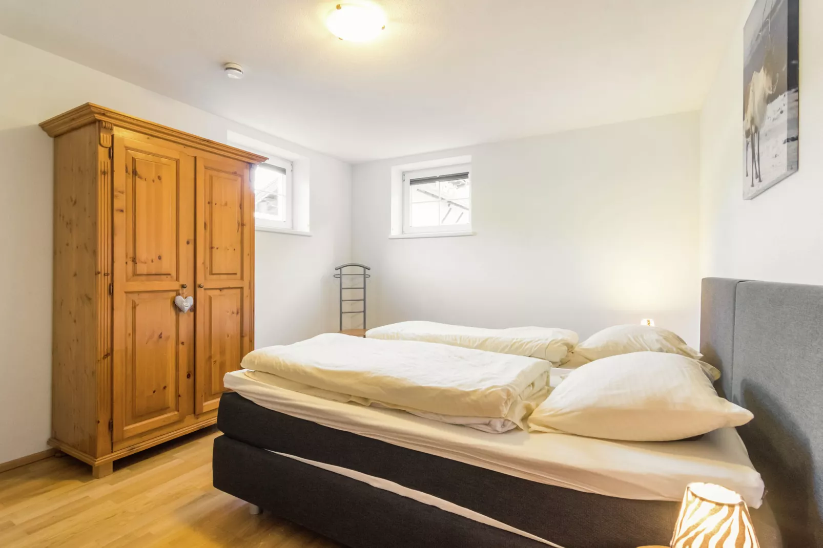Reinie-Bedroom