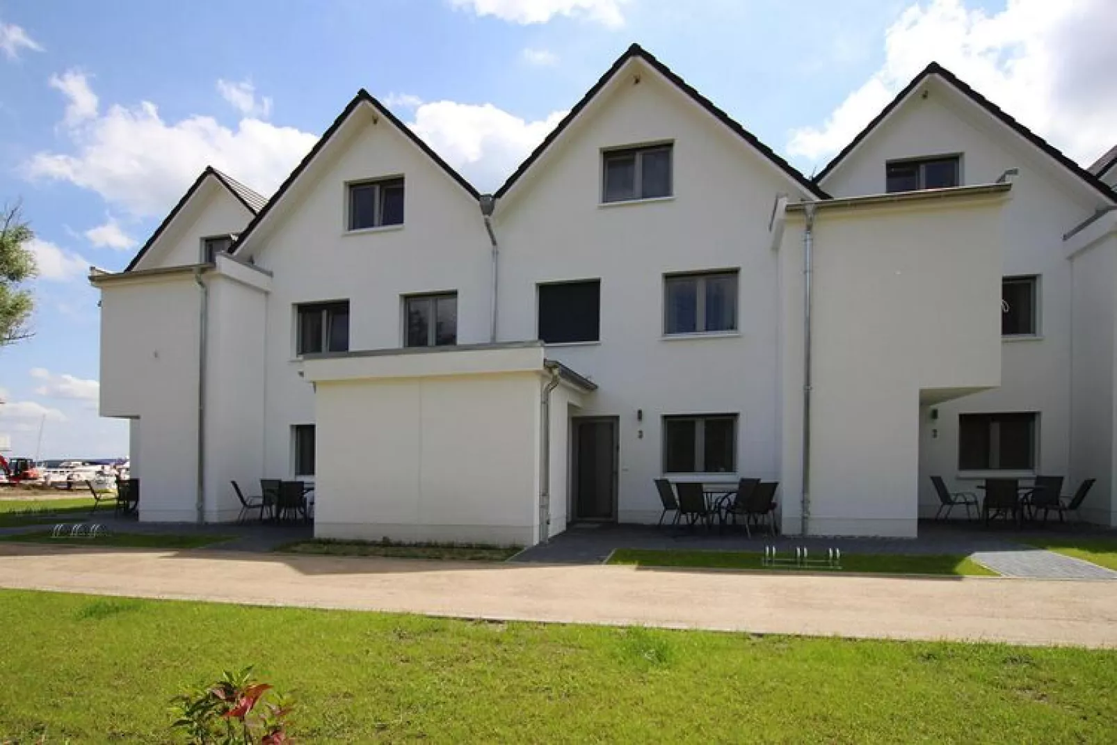 Reihenhaus Hafenflair / Haus 4 / Wohnungen 13 und 15-Exterior summer