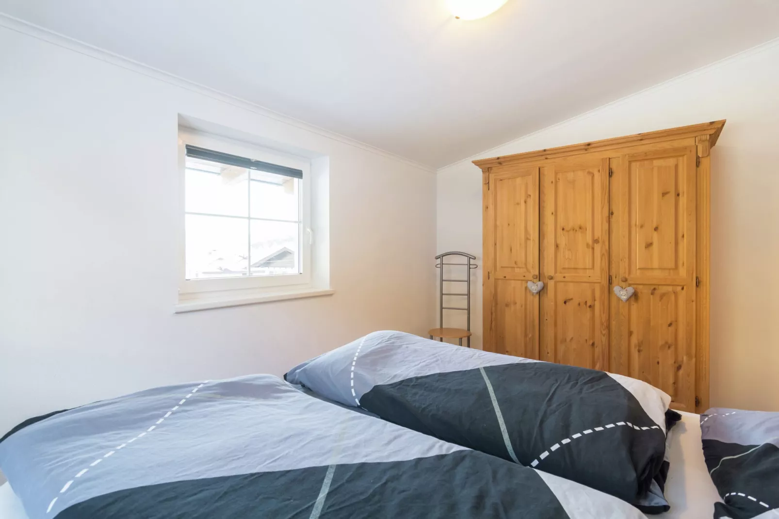 Reinie-Bedroom