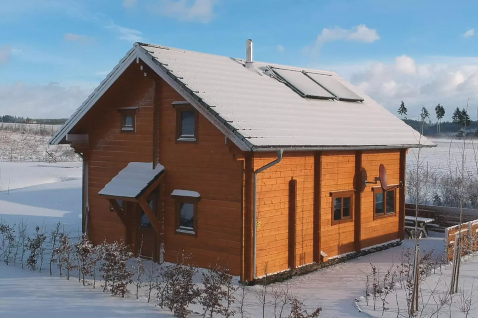 EcoLodge Sauerland 2-Exterior winter