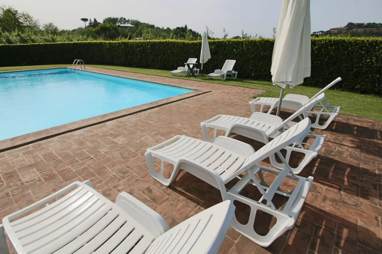 La Logetta-Schwimmbad