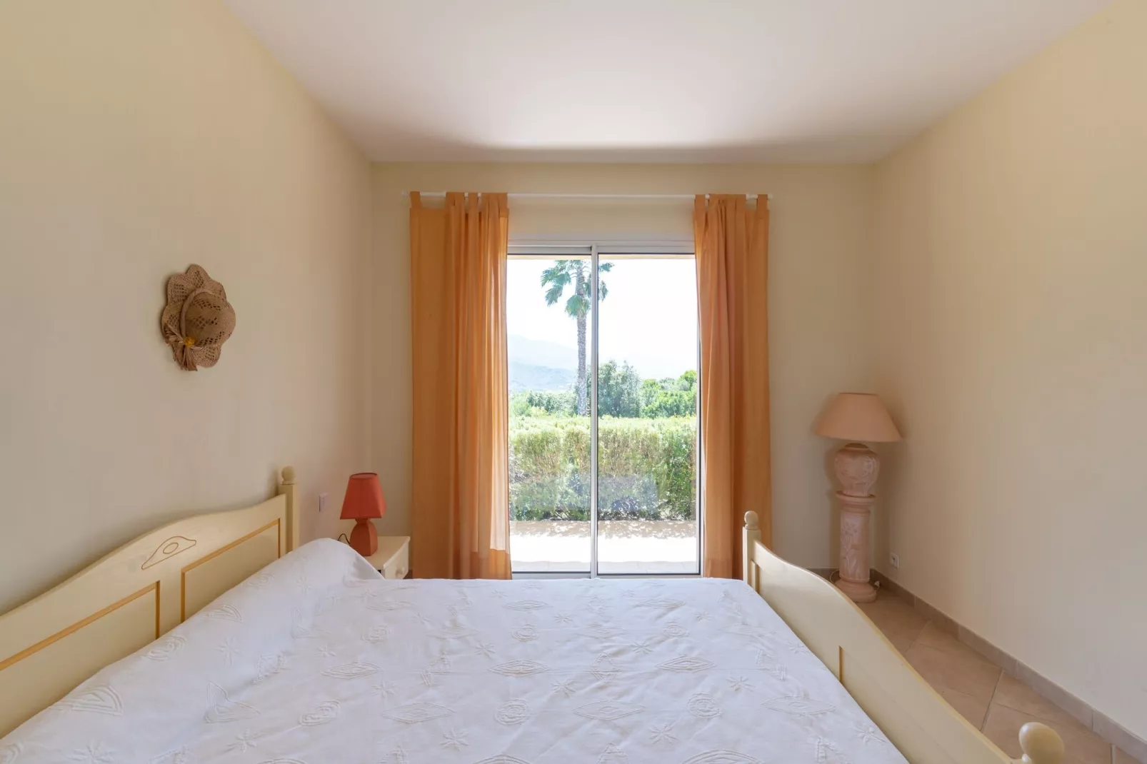 Jaune-Chambre