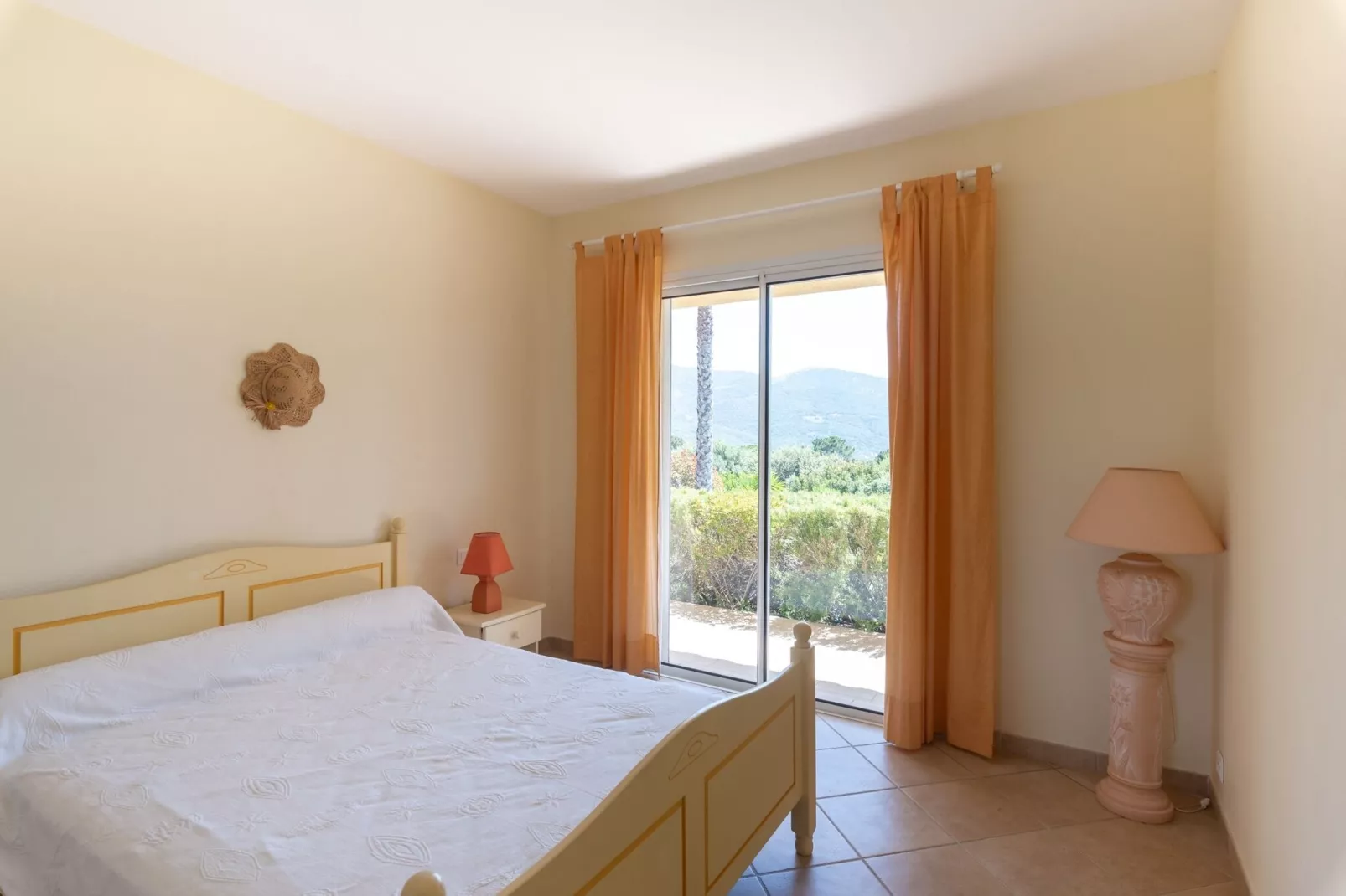 Jaune-Chambre