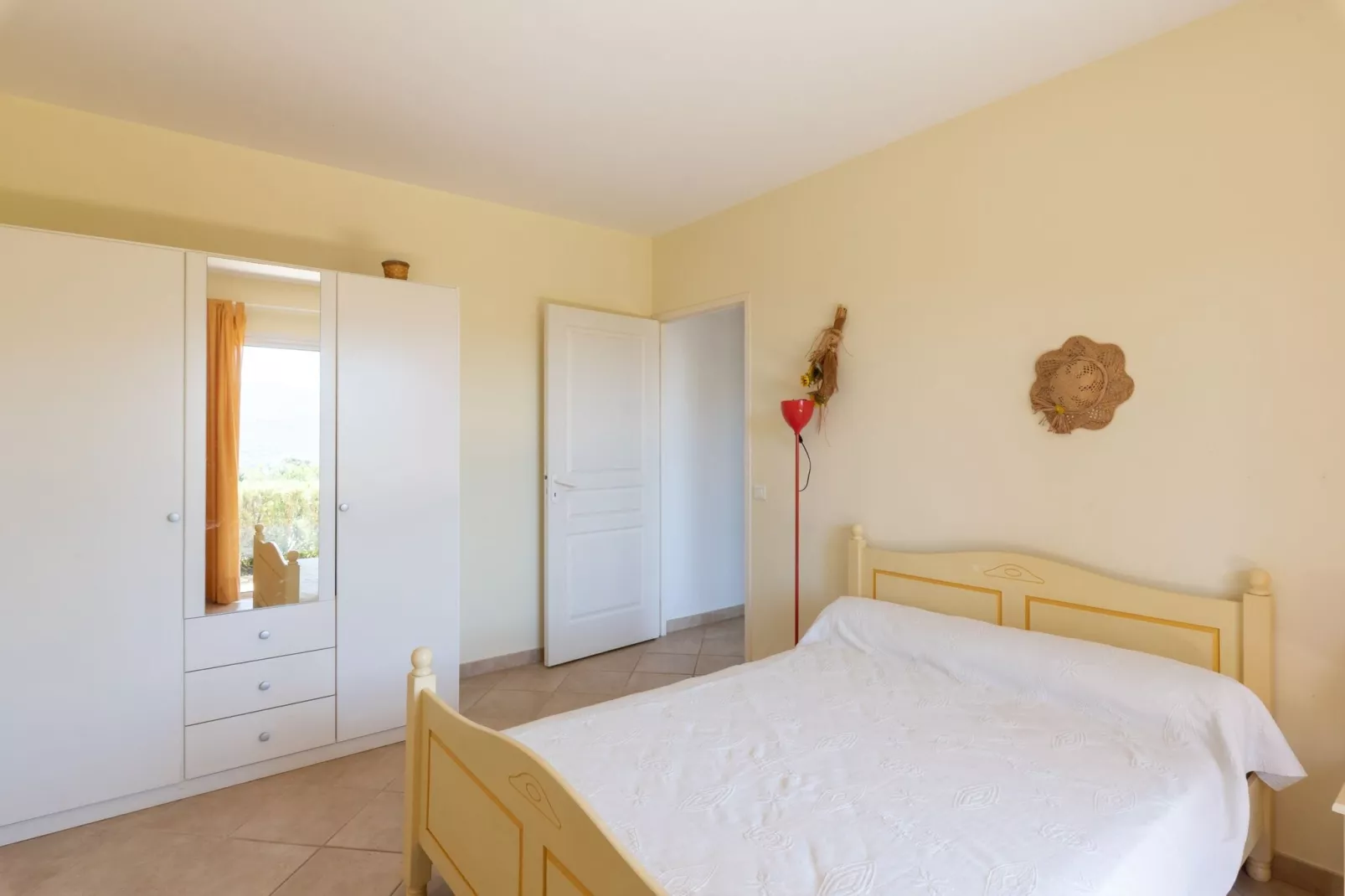 Jaune-Chambre