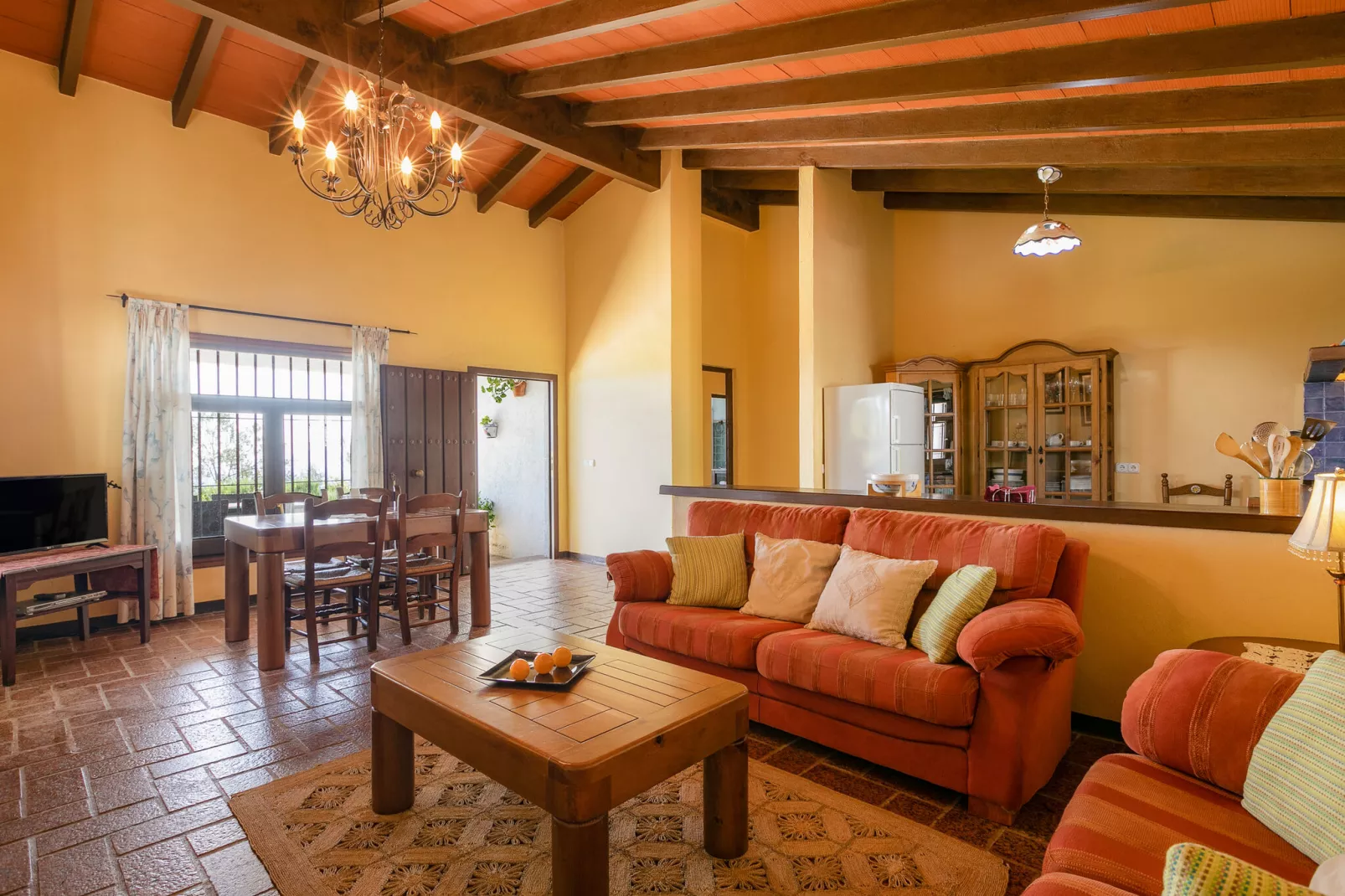 El Encinar-Living room