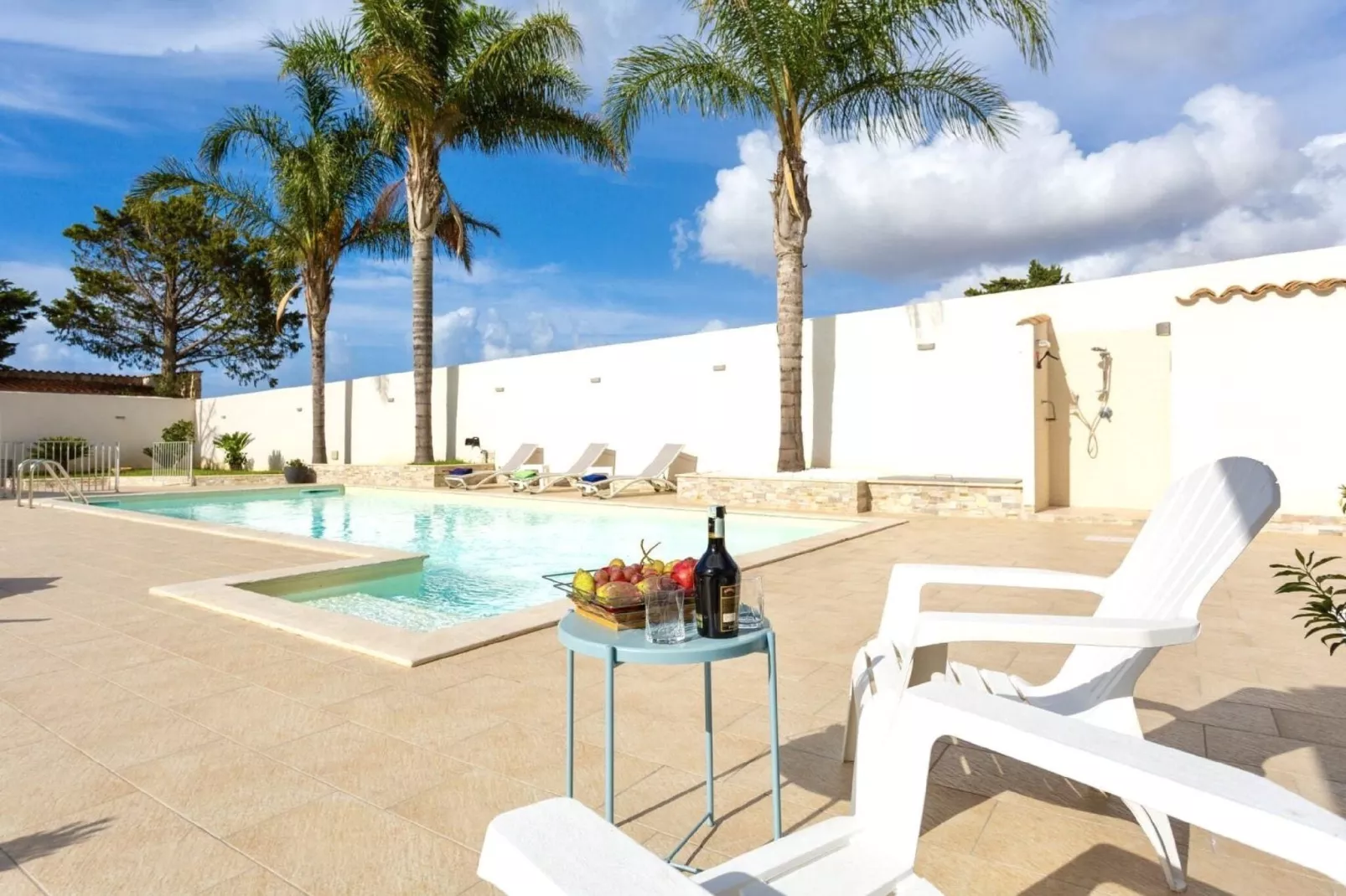 Villa Elena-Balcon-terrasse