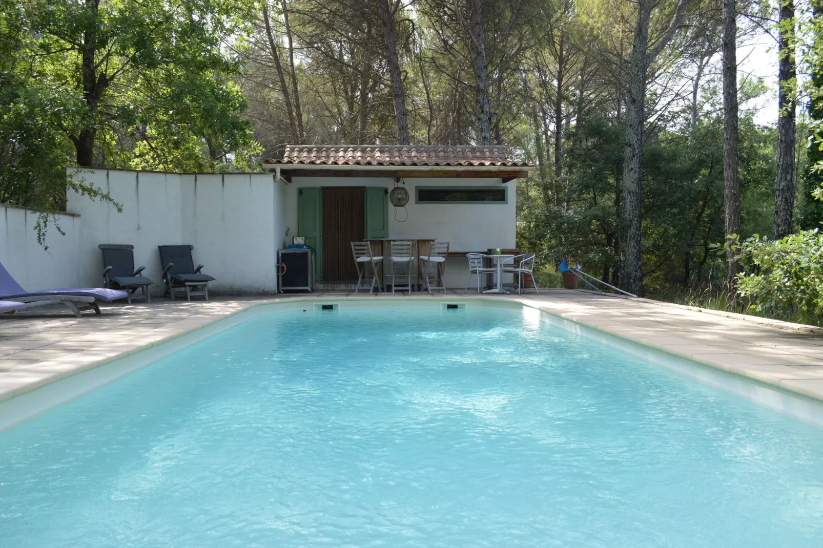 Jonila-Pool