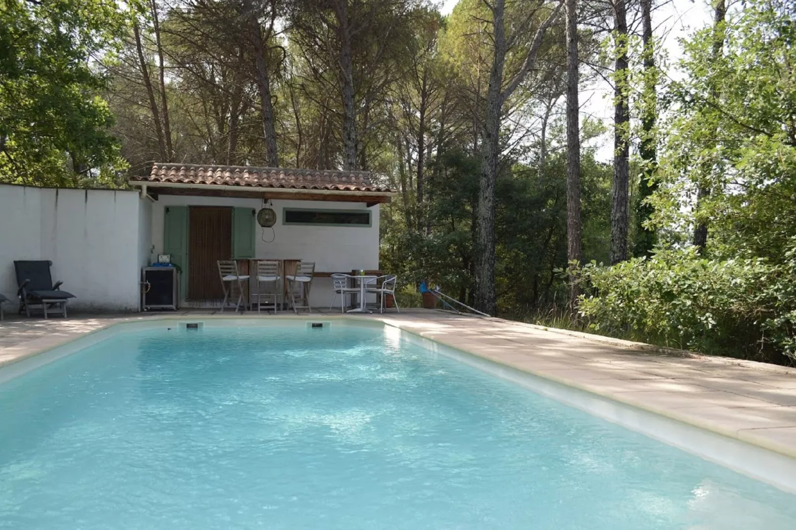 Jonila-Pool
