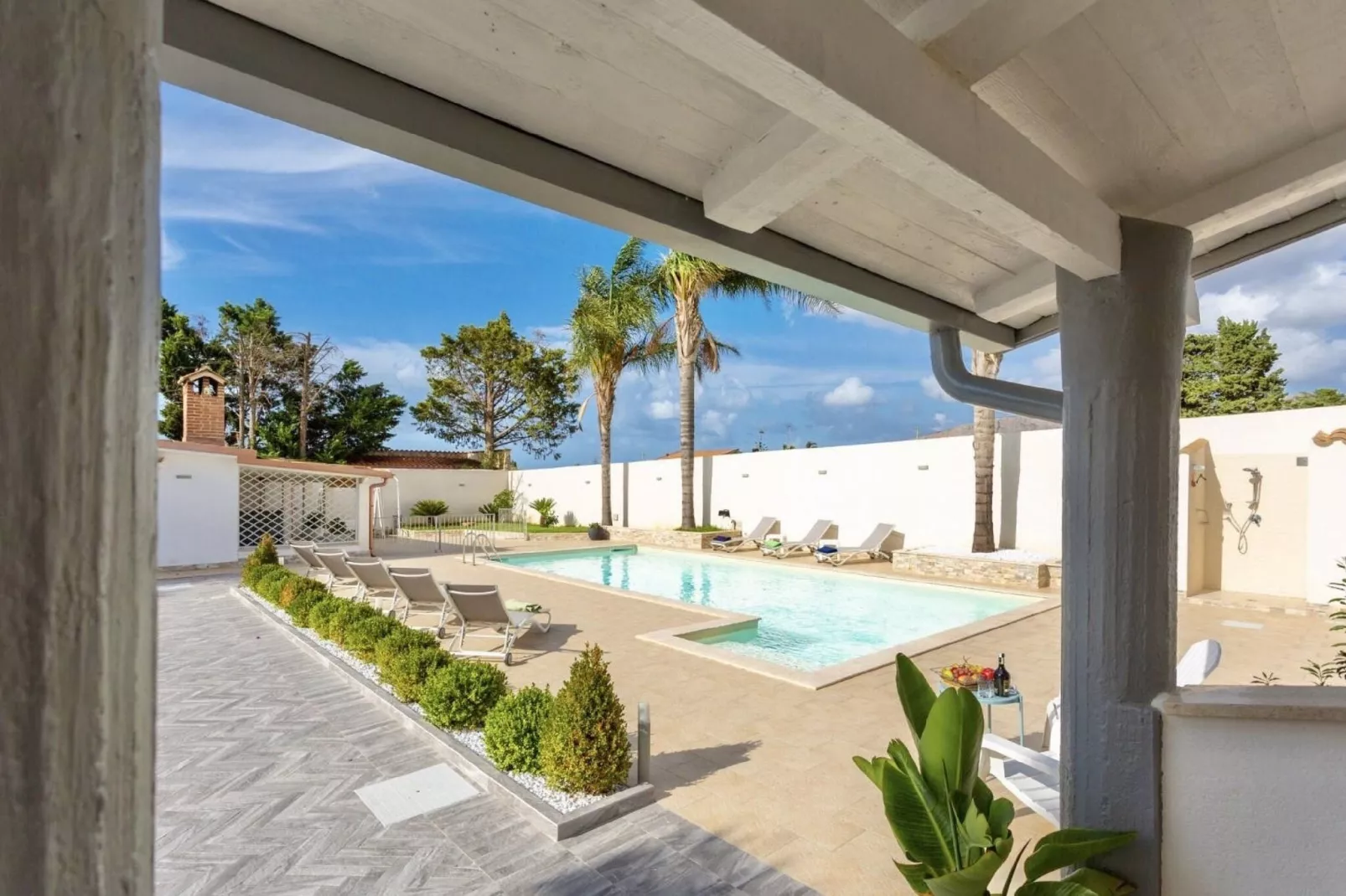 Villa Elena-Balcon-terrasse