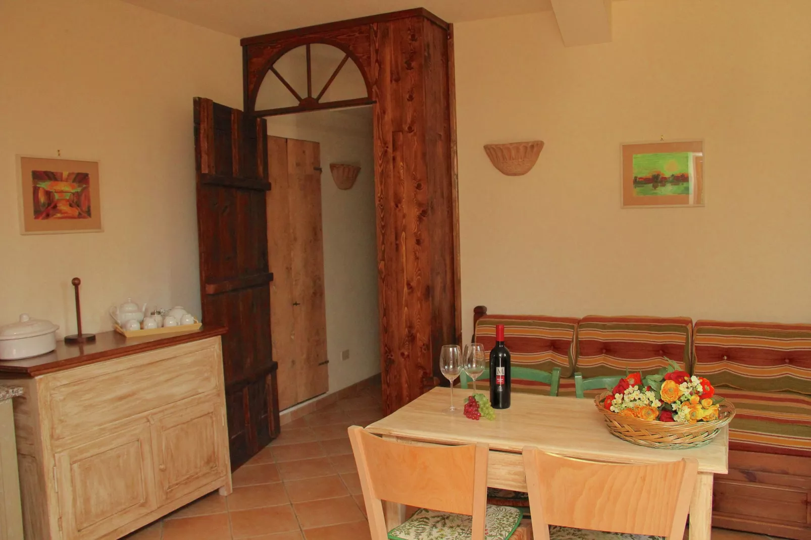Salvia-Dining room