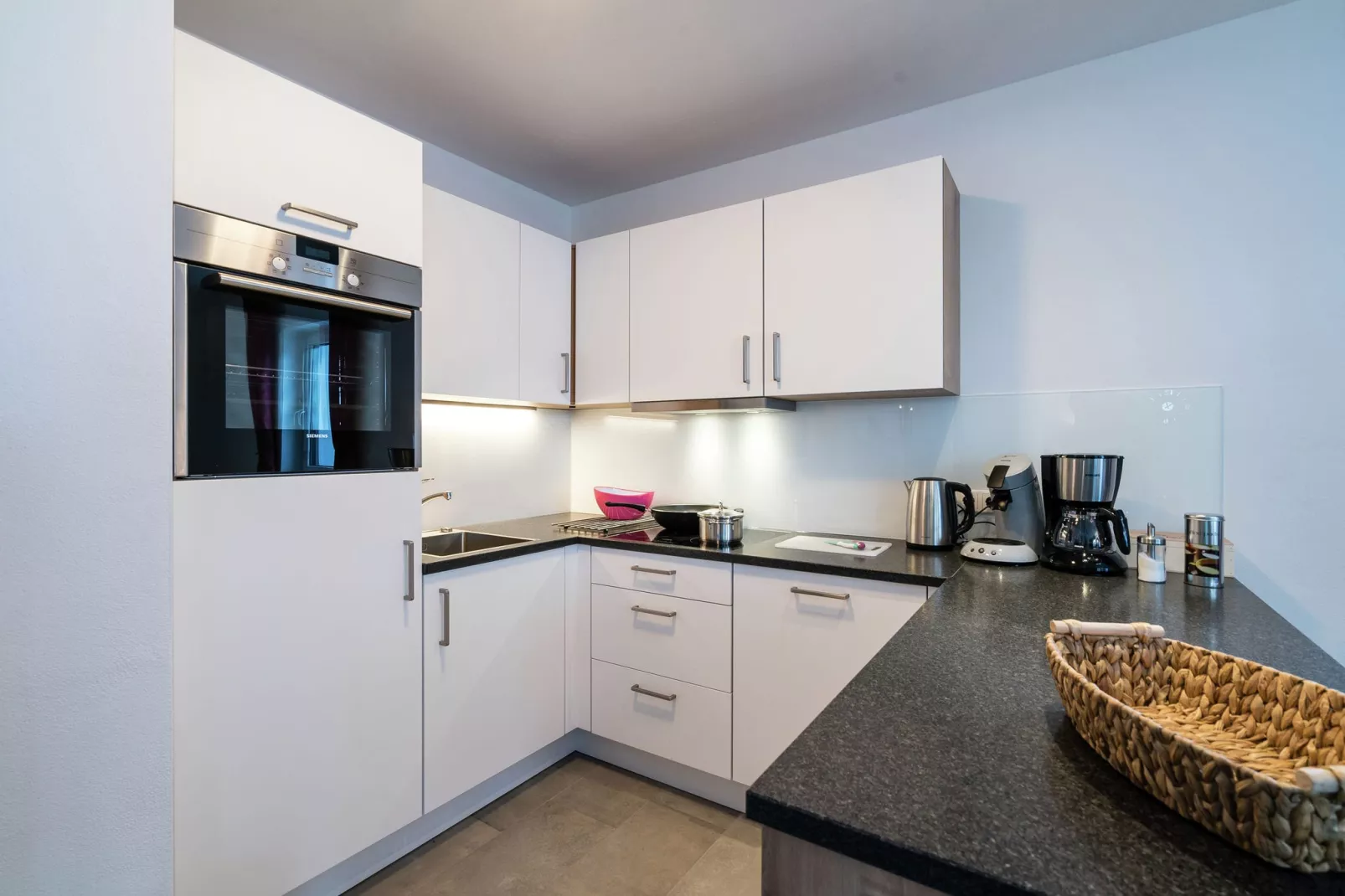 Apartment Ferdinand A-Kitchen