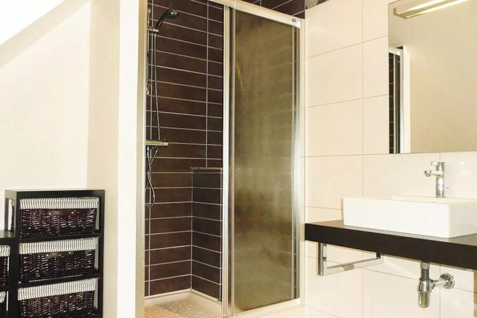 Holiday home Planguenoual-Bathroom