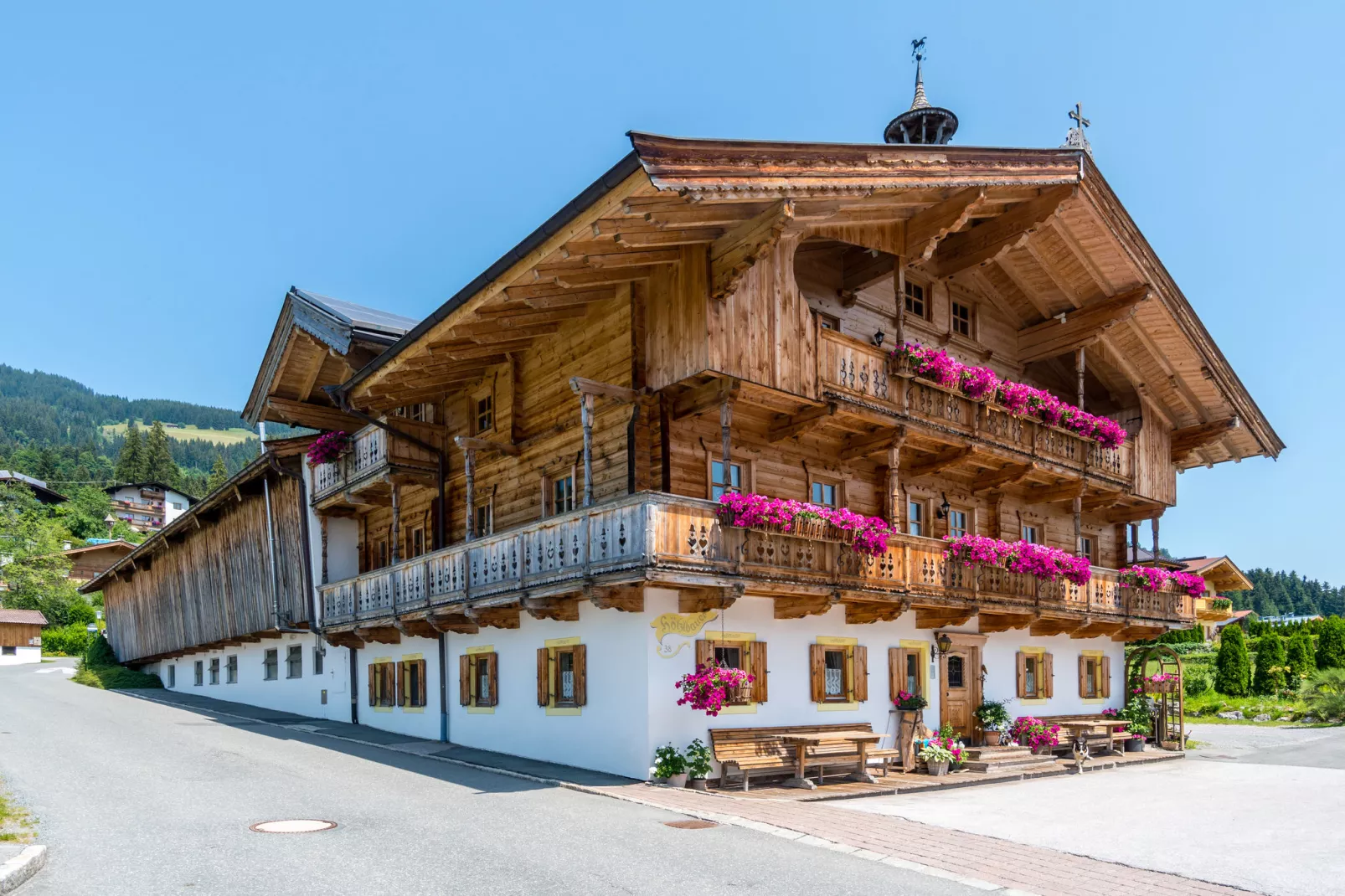 Hölzlbauer-Exterior summer