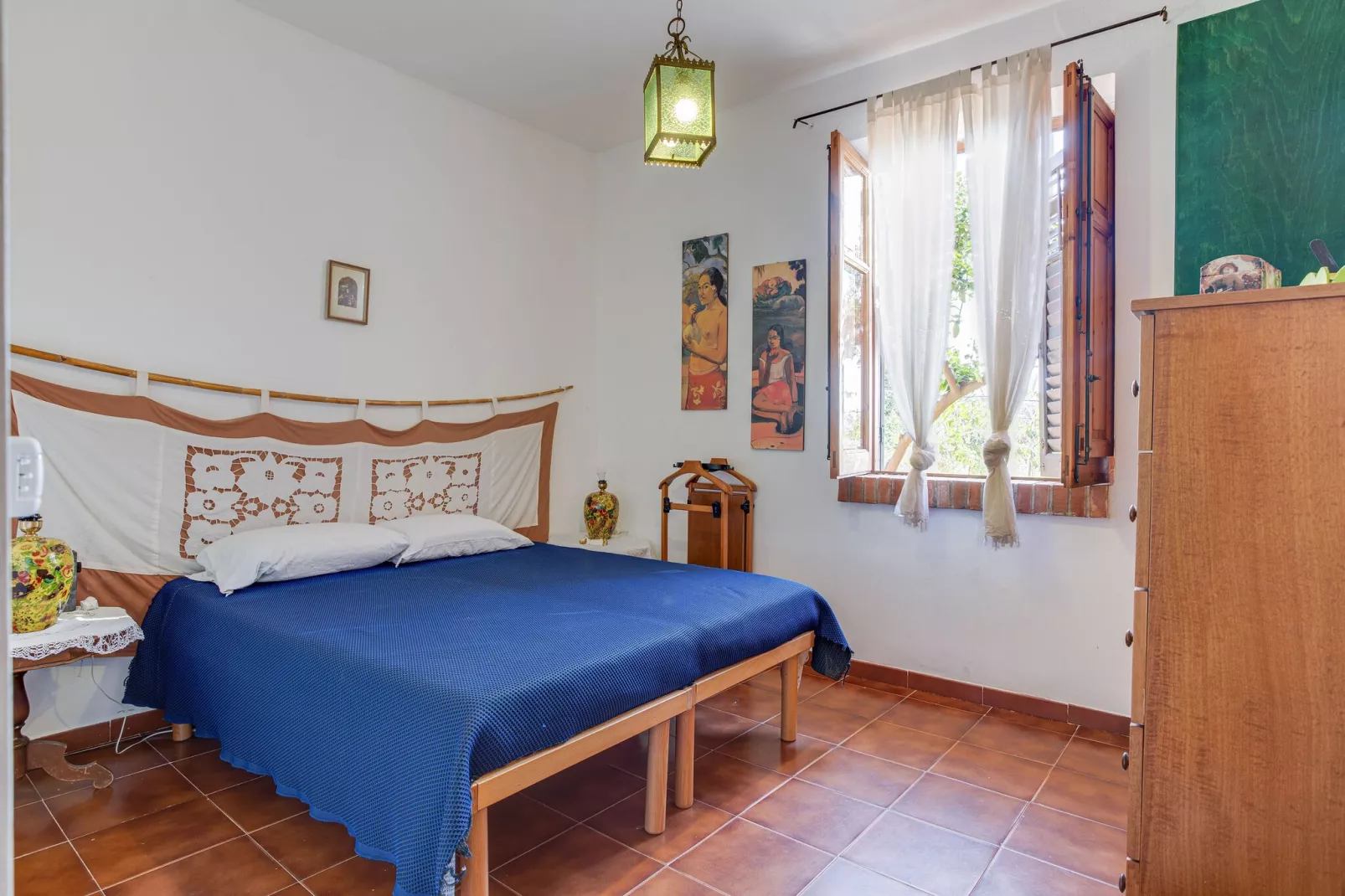 Belvilla by OYO Charming Villa with Roof Terrace-Bedroom