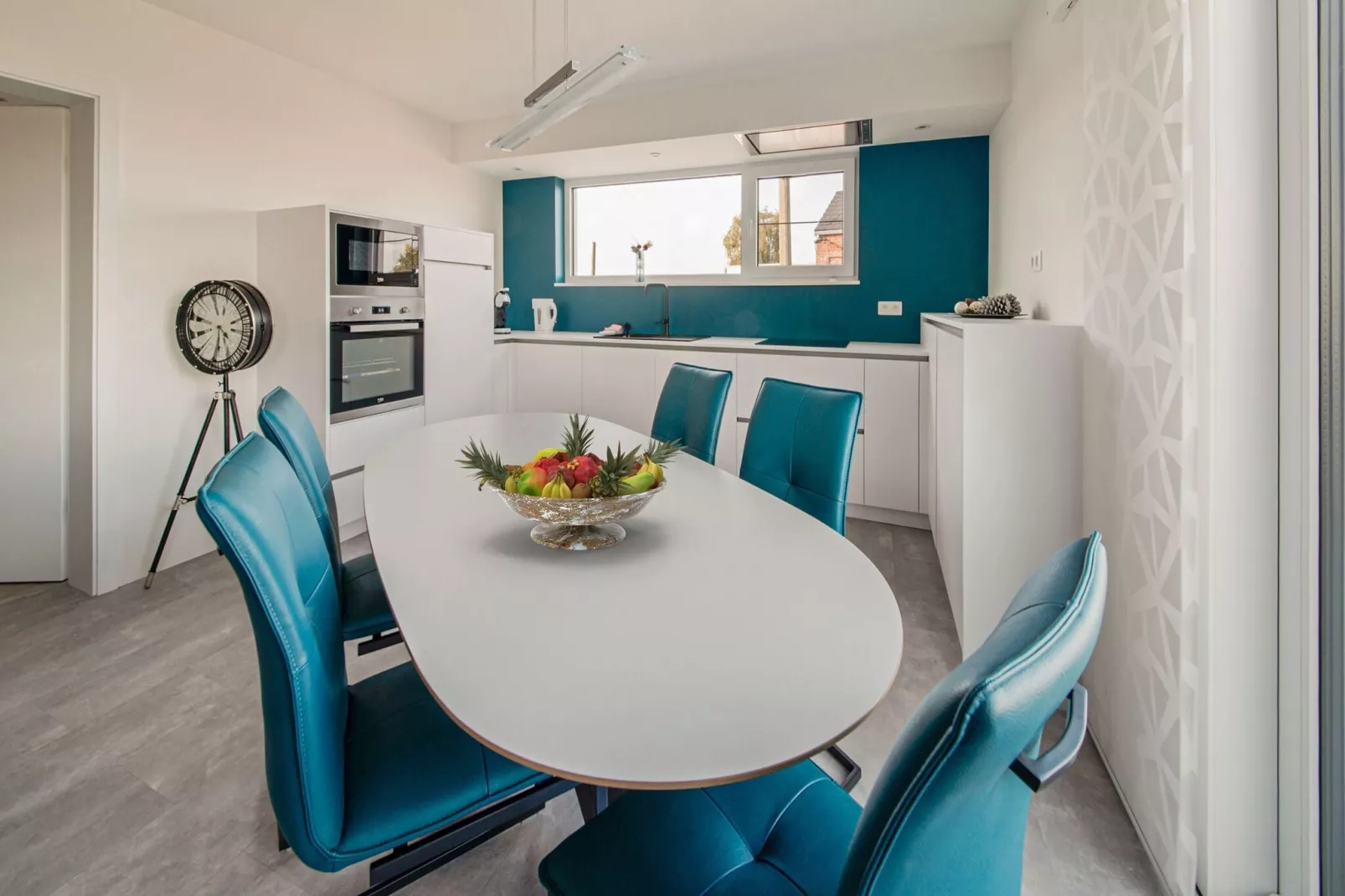 Bunker Richelle-Dining room