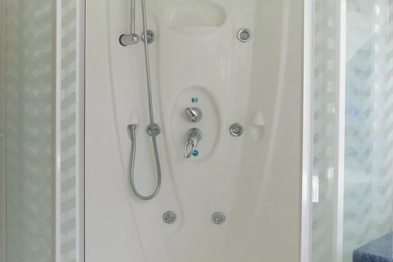 Holiday home Erquy-Bathroom
