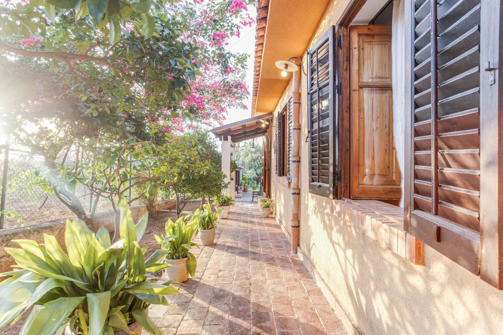 Belvilla by OYO Charming Villa with Roof Terrace-Terrace balcony