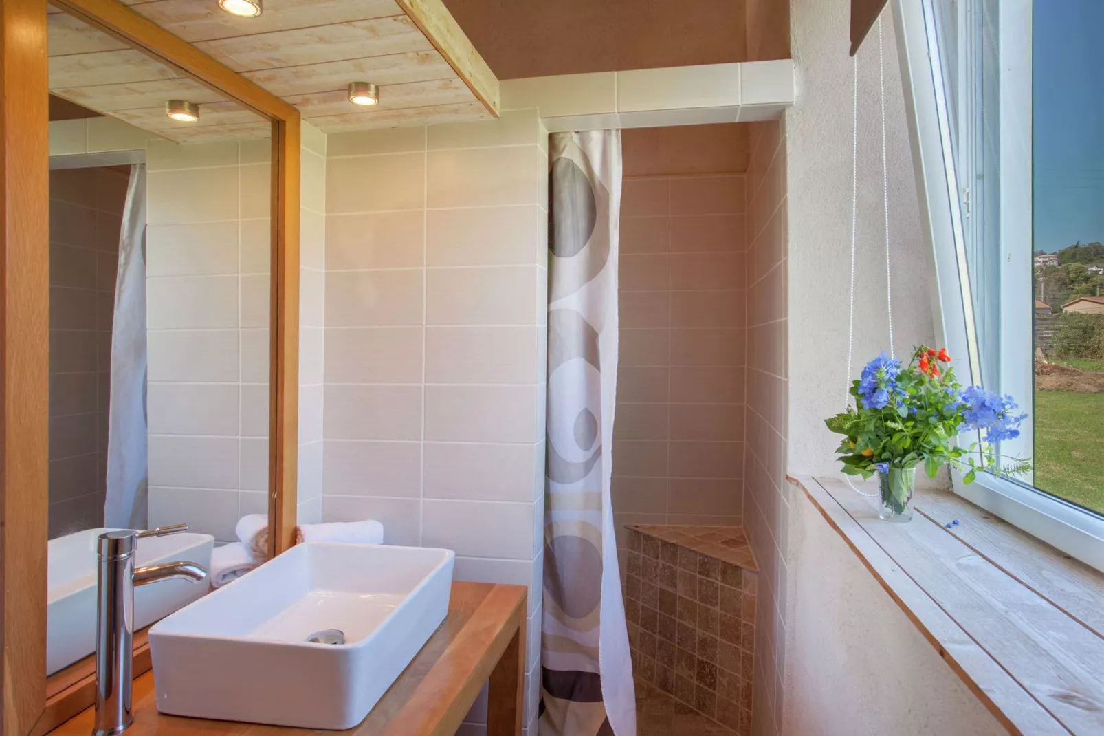 Résidence le Maquis Plage Type 4 85m-Bathroom