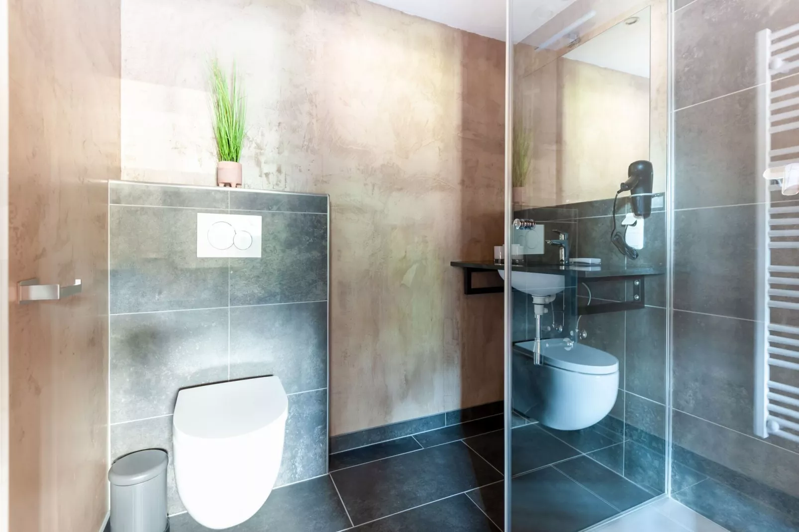 Hölzlbauer-Bathroom