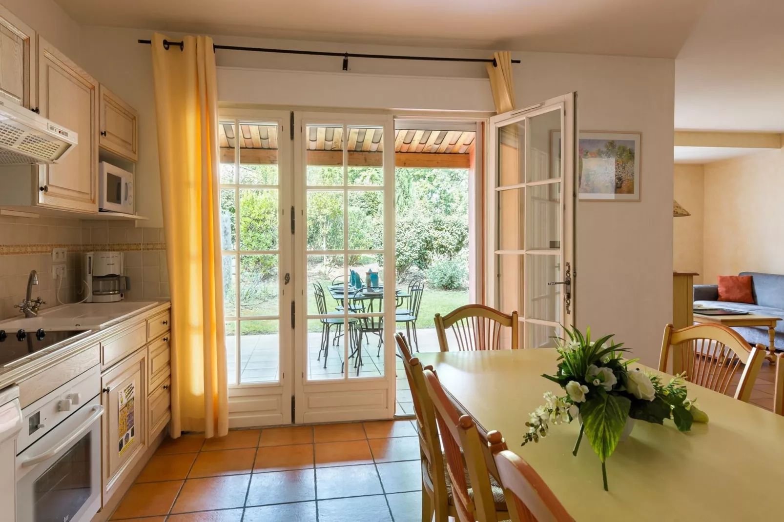 Domaine de Fayence 8-Kitchen