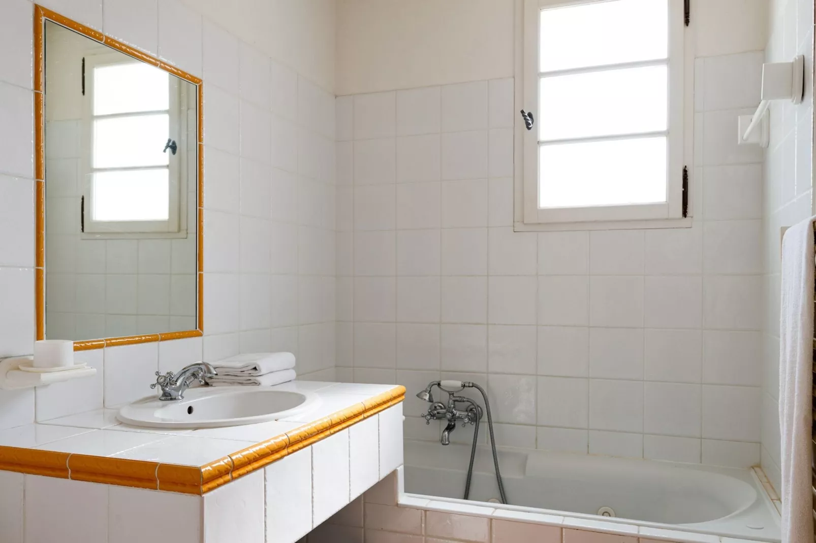 Domaine de Fayence 8-Bathroom
