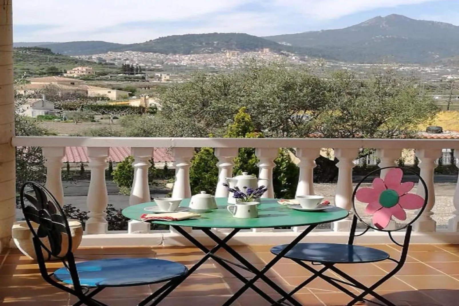 Casa de Lozano y Rueda-Terrace balcony