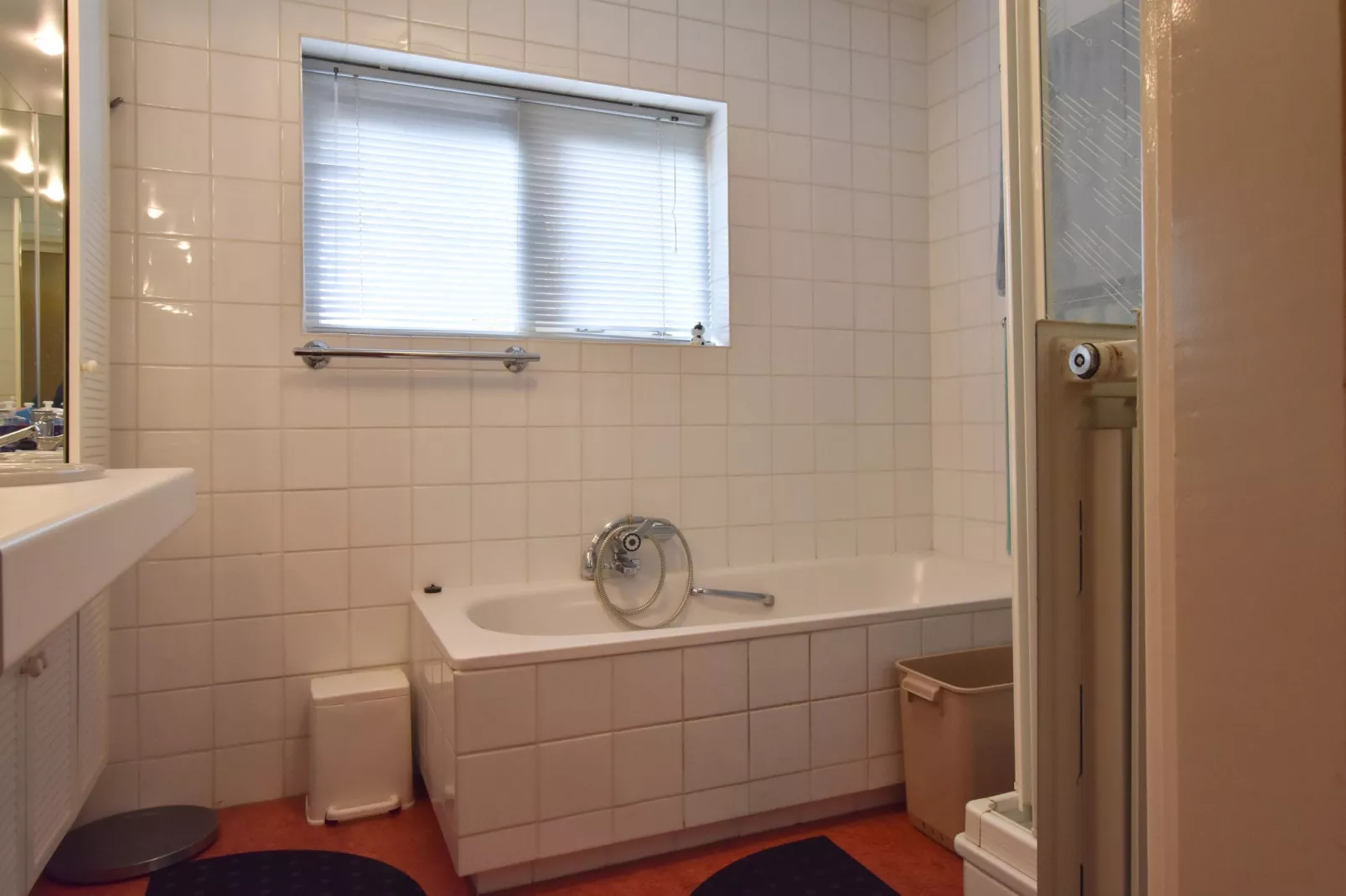 Veluwse Specht-Bathroom