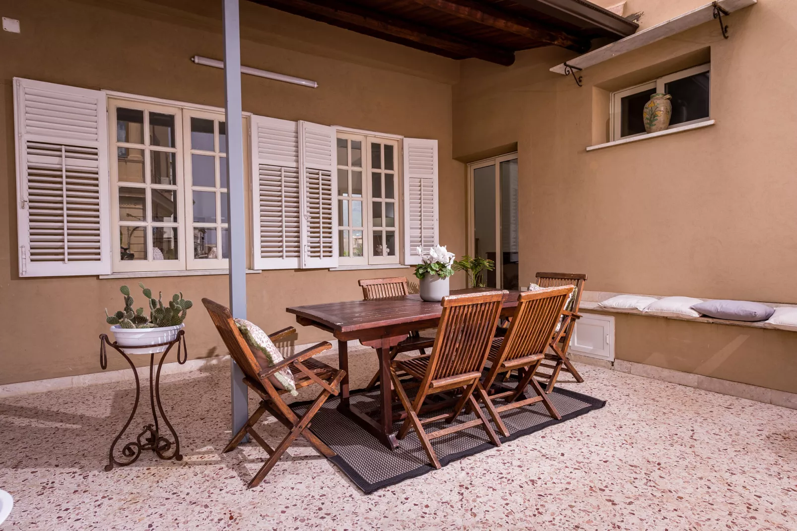 Casa dei Mori-Terrace balcony