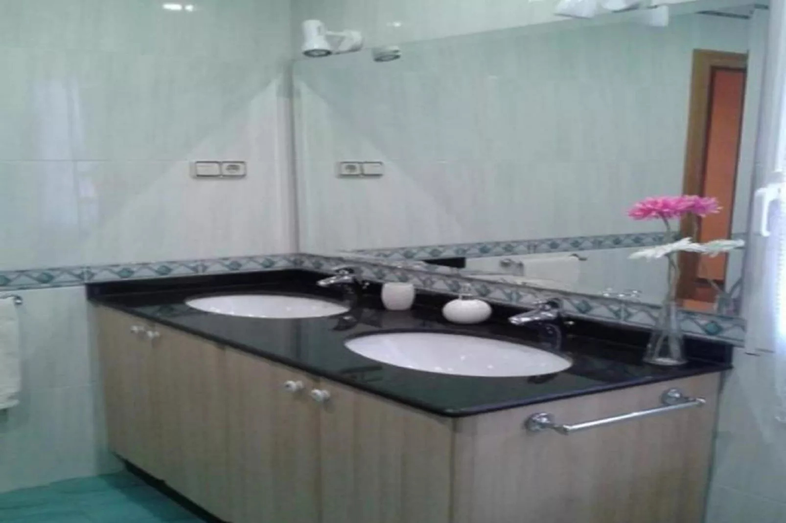 Casa de Lozano y Rueda-Bathroom