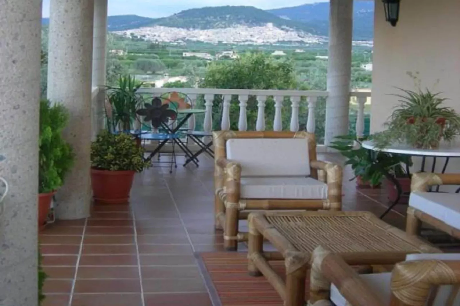 Casa de Lozano y Rueda-Terrace balcony