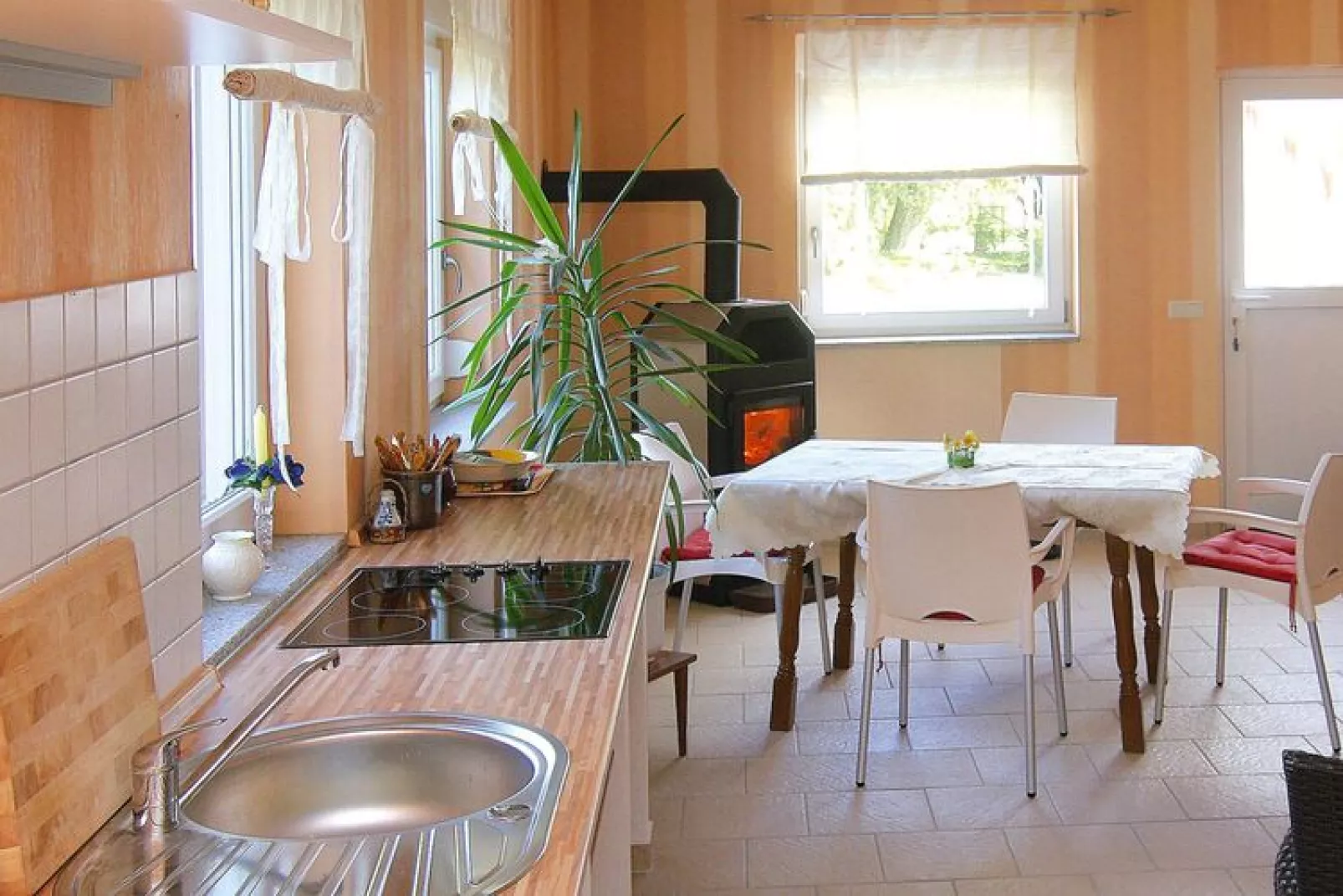 Ferienhaus 60 qm rollstuhlgerecht-Salon