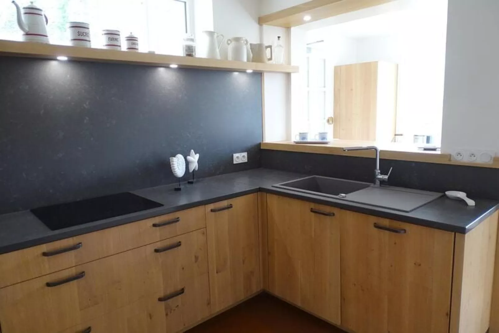Villa Locquirec-Kitchen