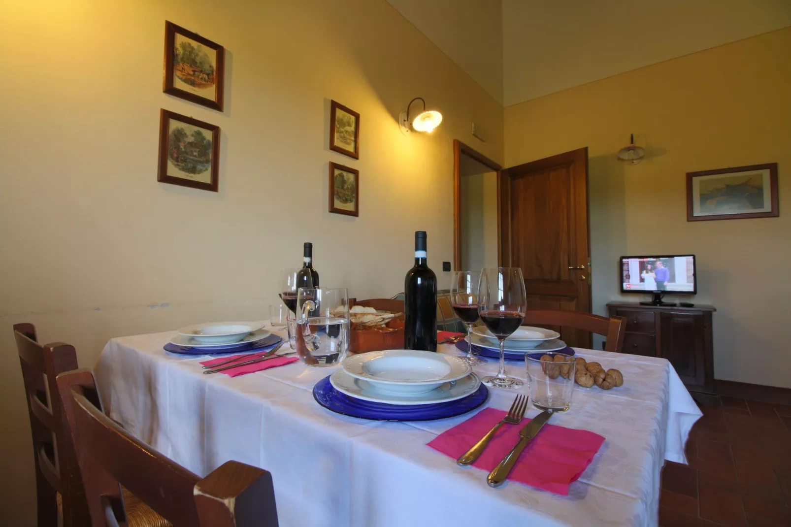 Tulipano-Dining room