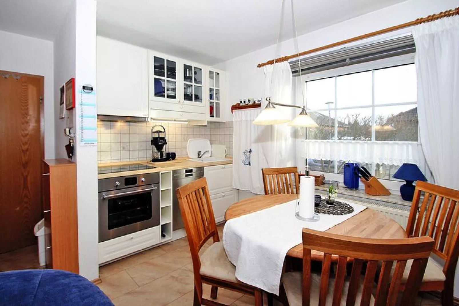 Doppelhaushälfte mit Sonnenterrasse in Neßmersiel-Kitchen