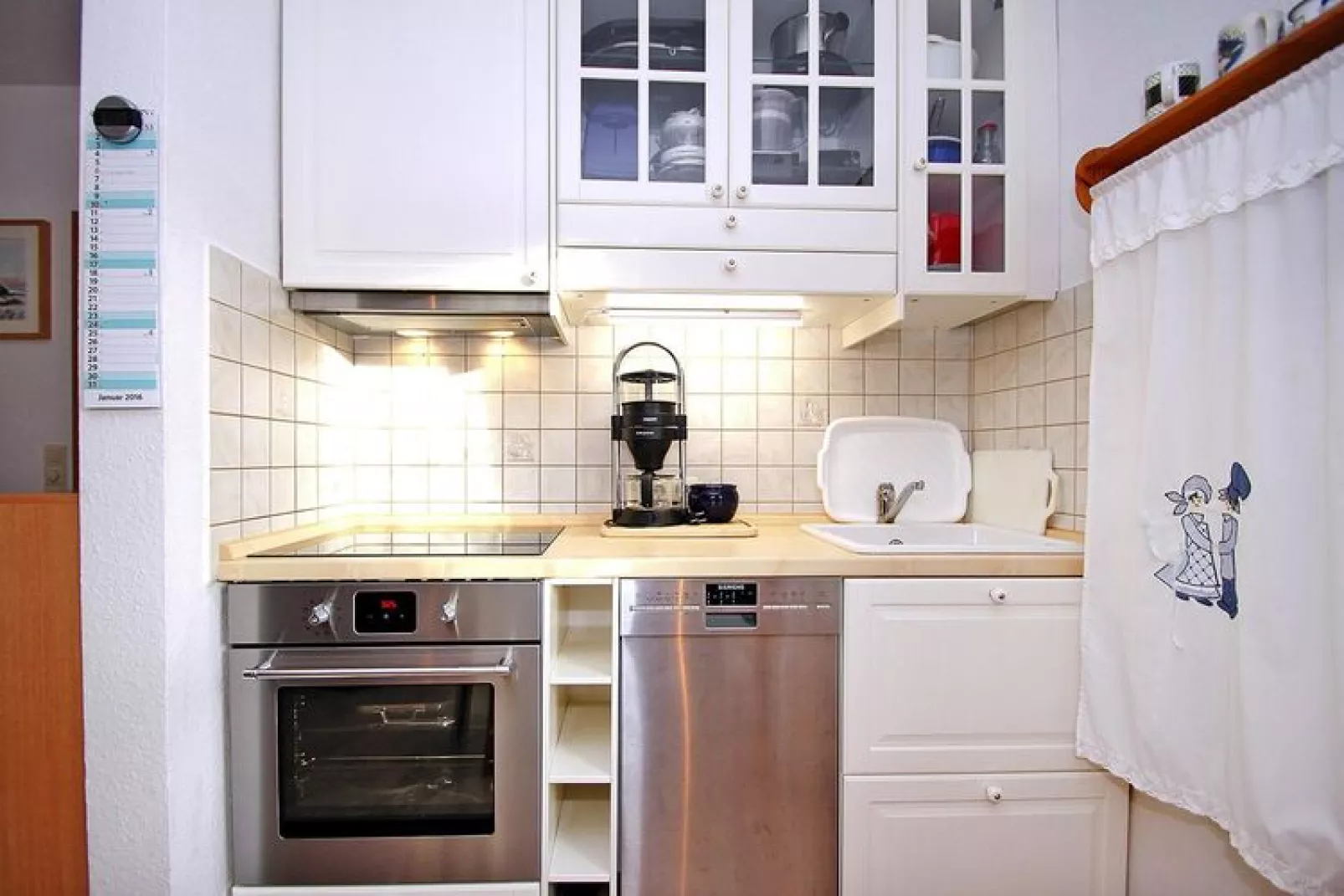 Doppelhaushälfte mit Sonnenterrasse in Neßmersiel-Kitchen