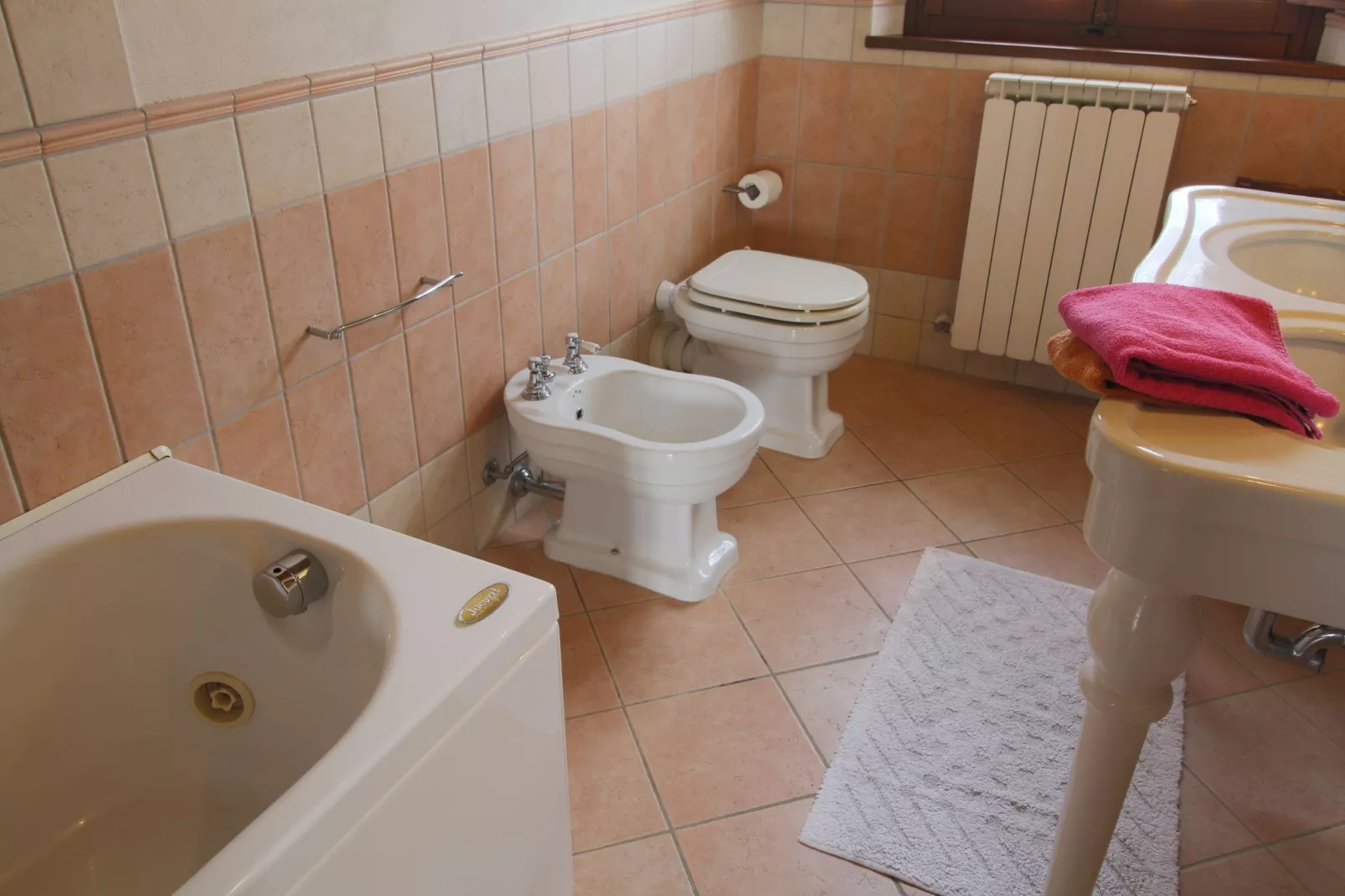 Tulipano-Bathroom