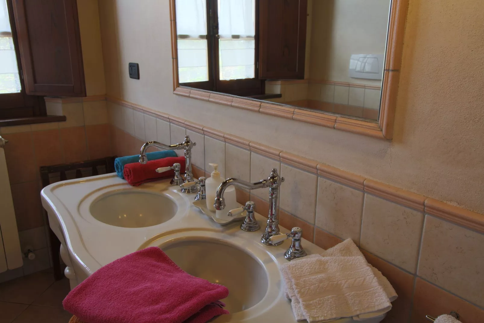 Tulipano-Bathroom