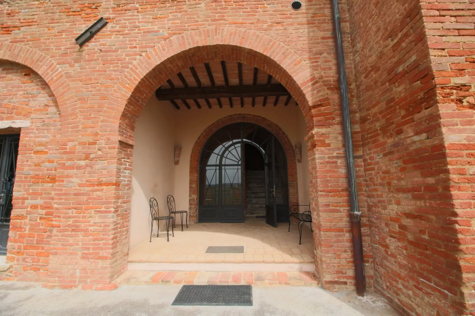 Tulipano-Terrace balcony