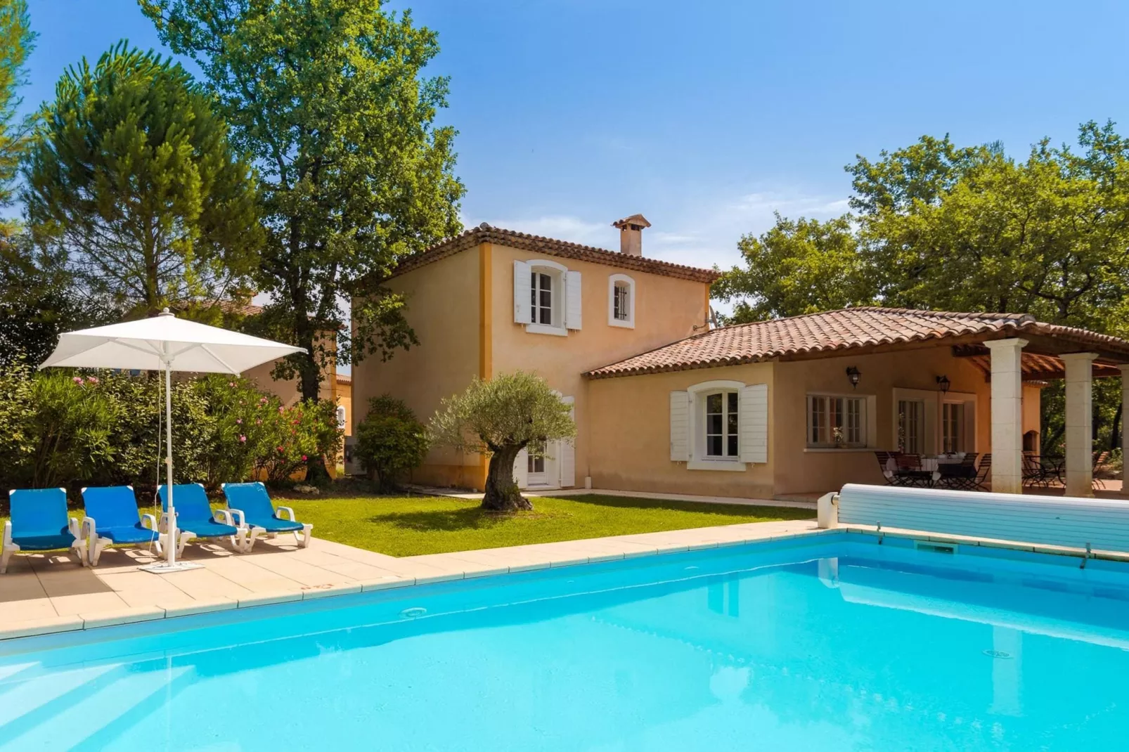 Domaine de Fayence 6-Exterior summer