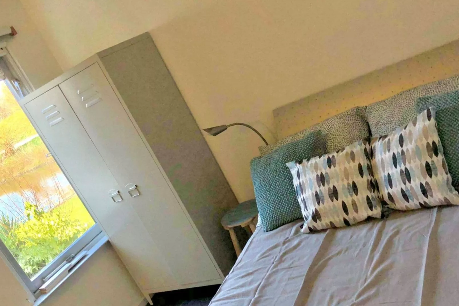 Villa Avondrood-Bedroom