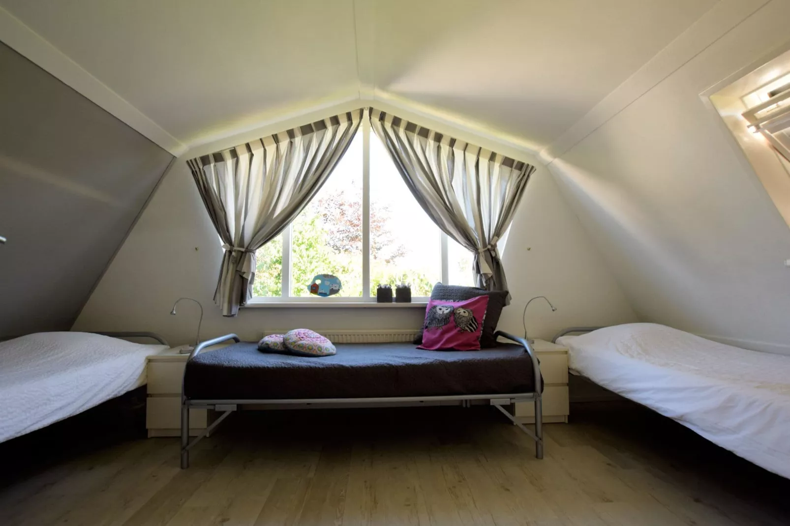 De Zilvermeeuw-Bedroom