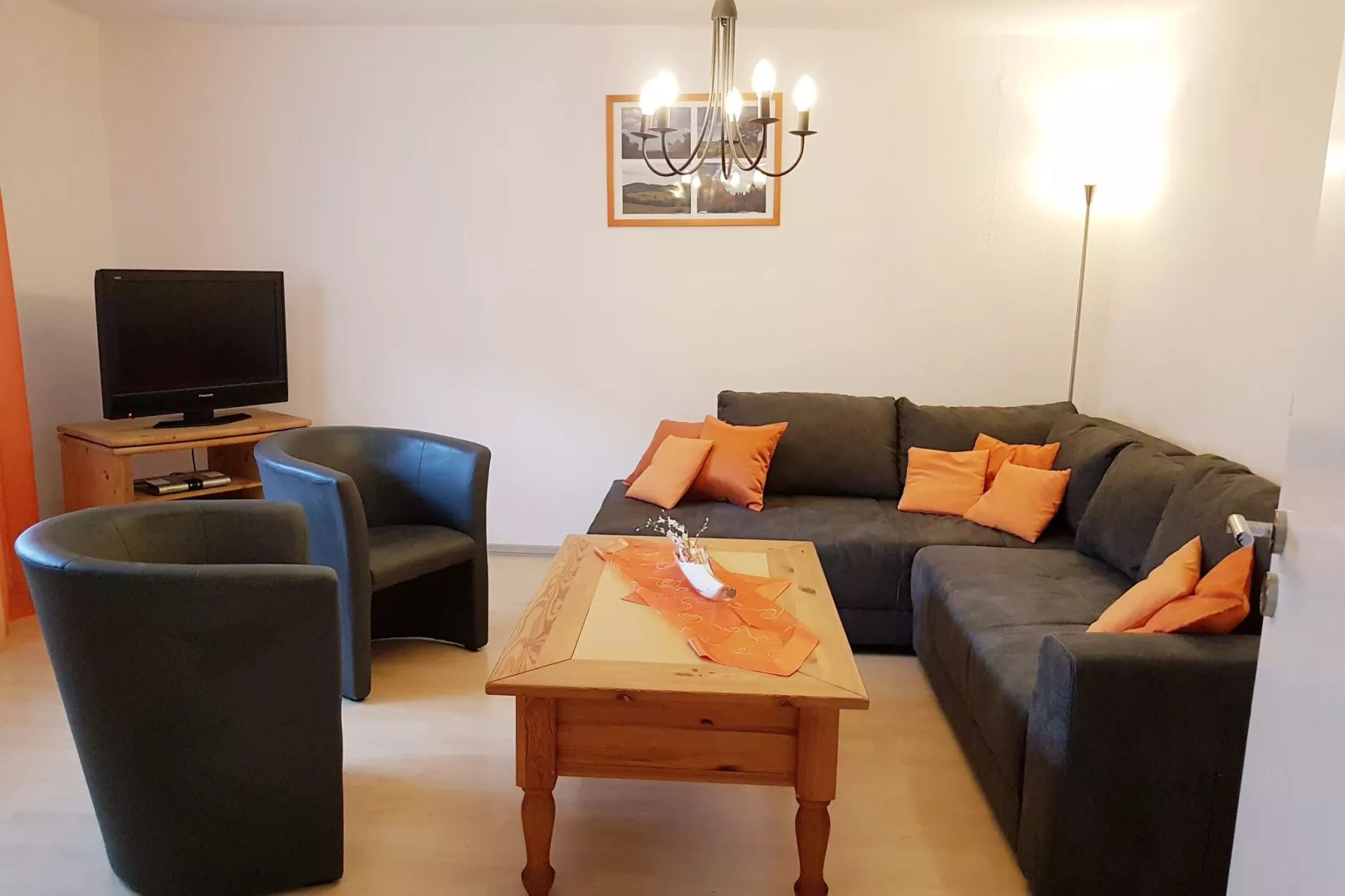 Ferienwohnung Lichte-Wohnzimmer